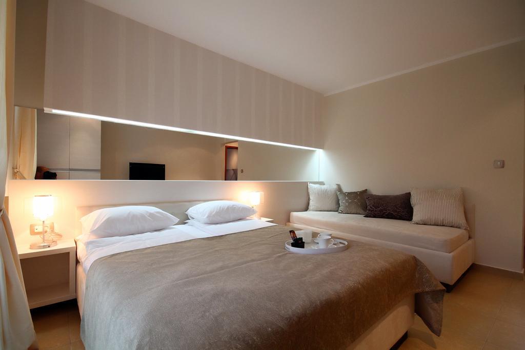 Domador Rooms & Apartments Bečići Luaran gambar