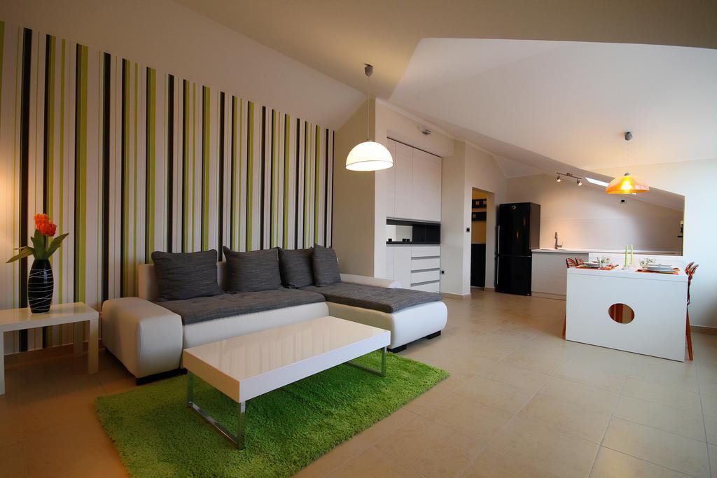 Domador Rooms & Apartments Bečići Luaran gambar