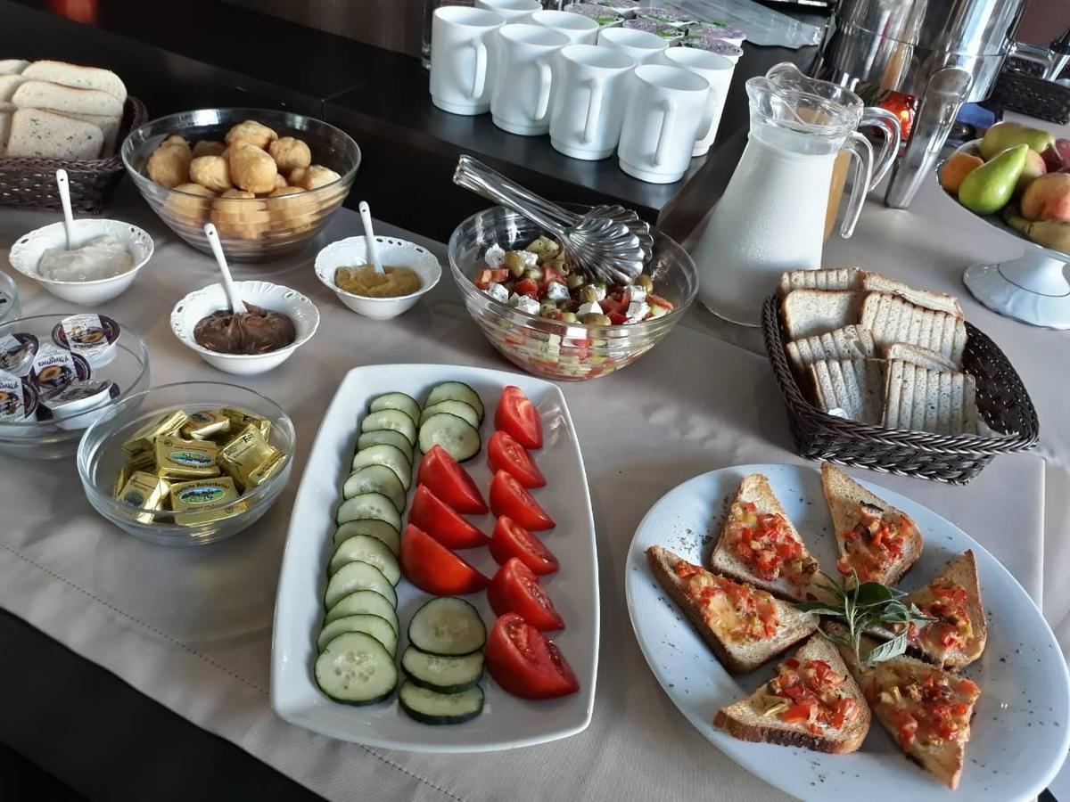 Domador Rooms & Apartments Bečići Luaran gambar